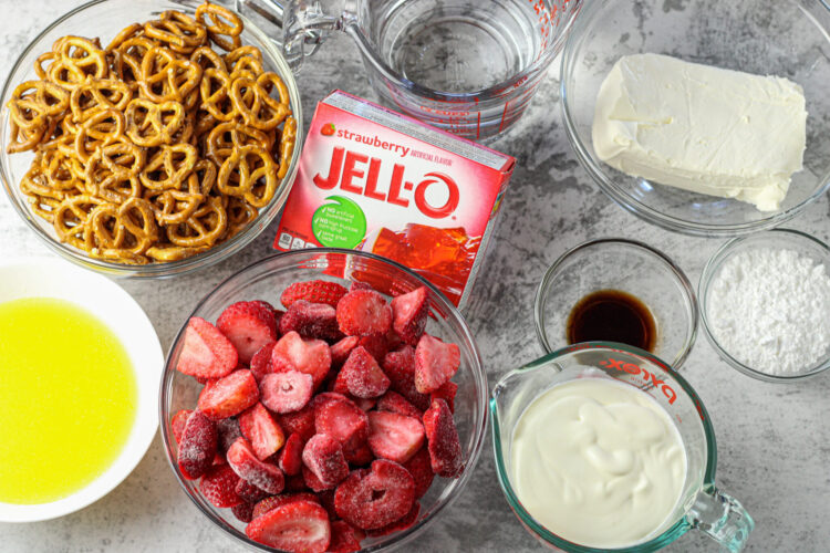 ingredients for strawberry pretzel salad