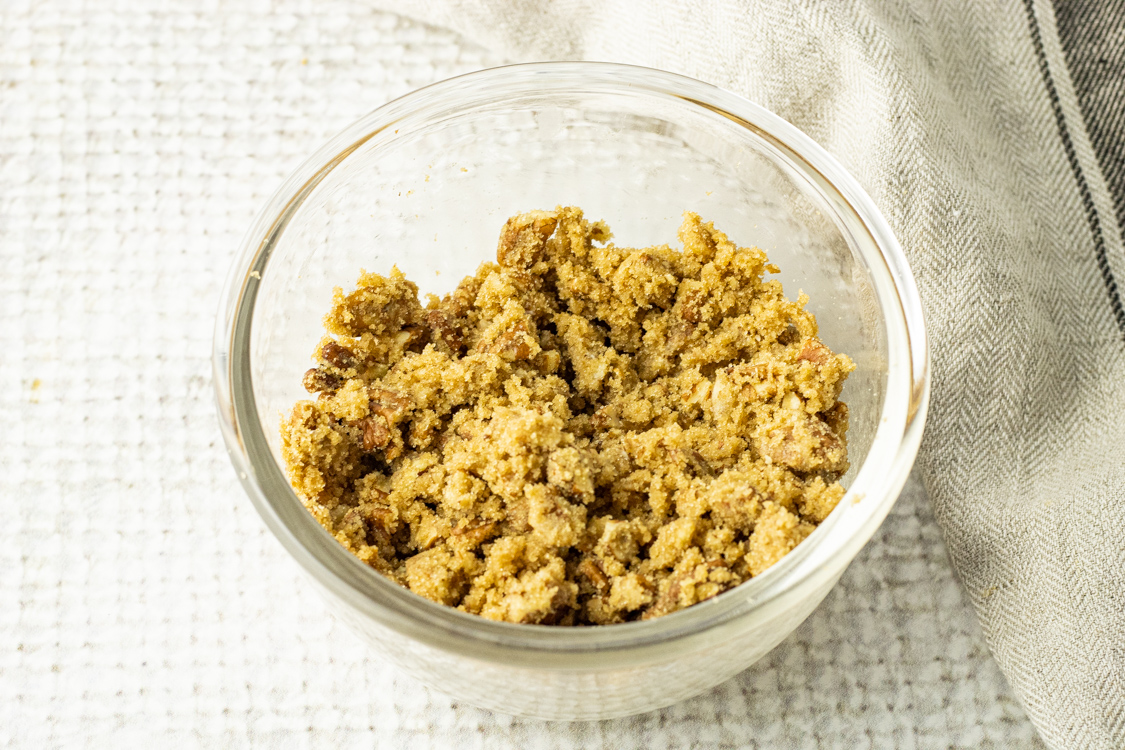 sugared pecans topping