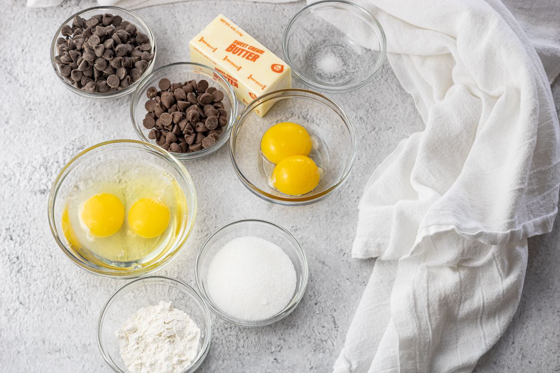 bowls of ingredients for lava cake