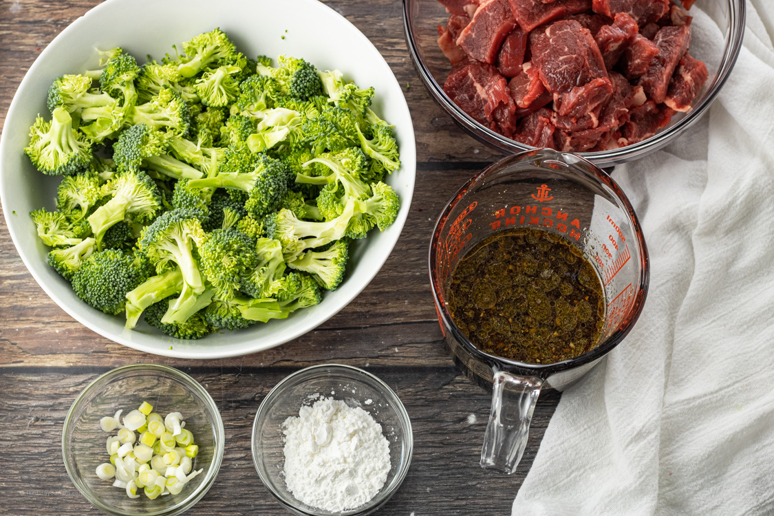 sliced beef, broccoli, stir fry sauce, green onions and cornstarch