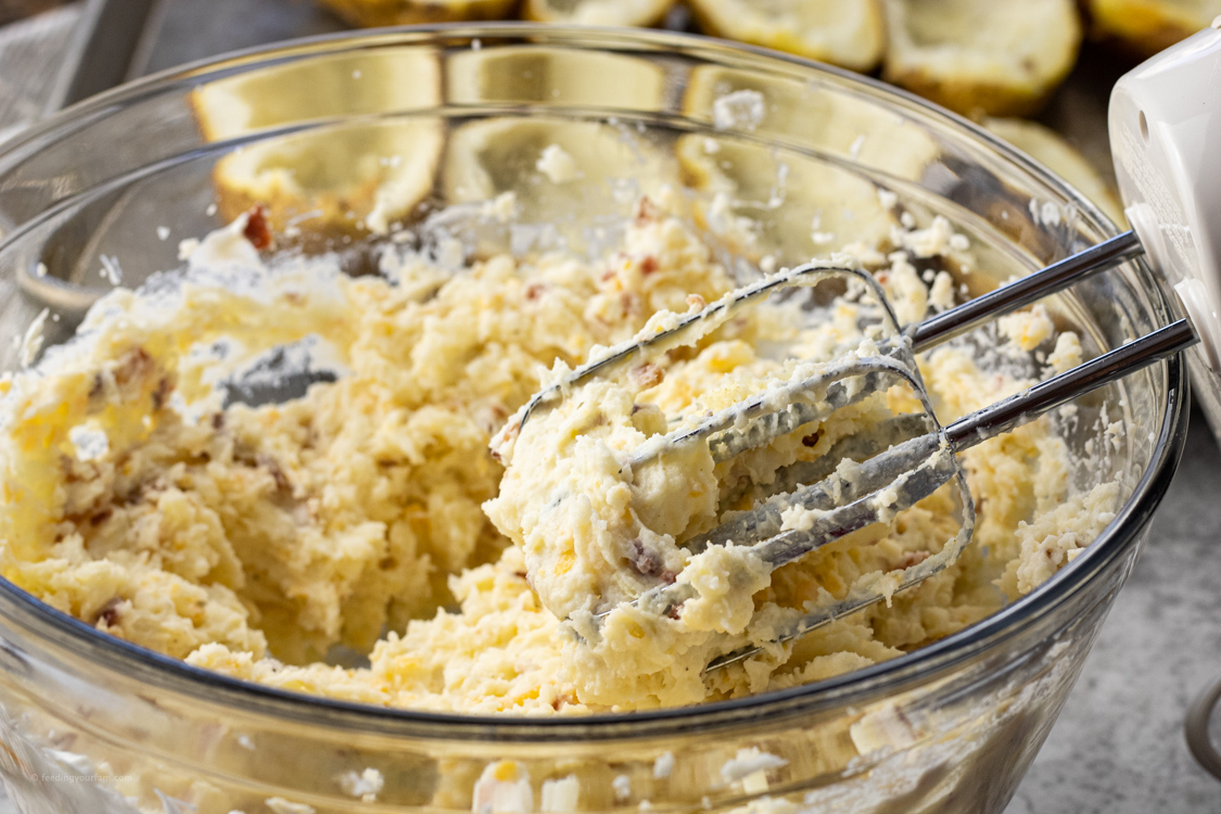 mashed potatoes in a bowl