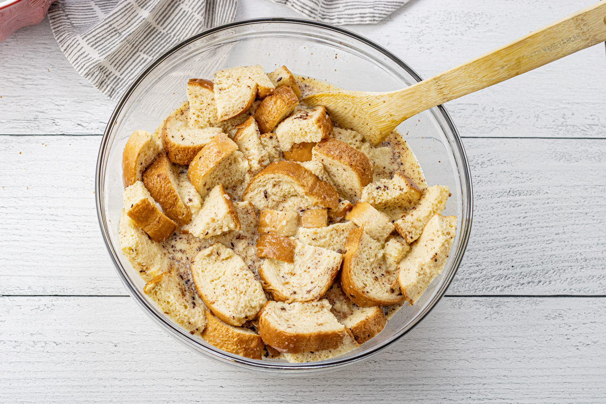 slices of bread mixed with eggs, milk, cinnamon mixture