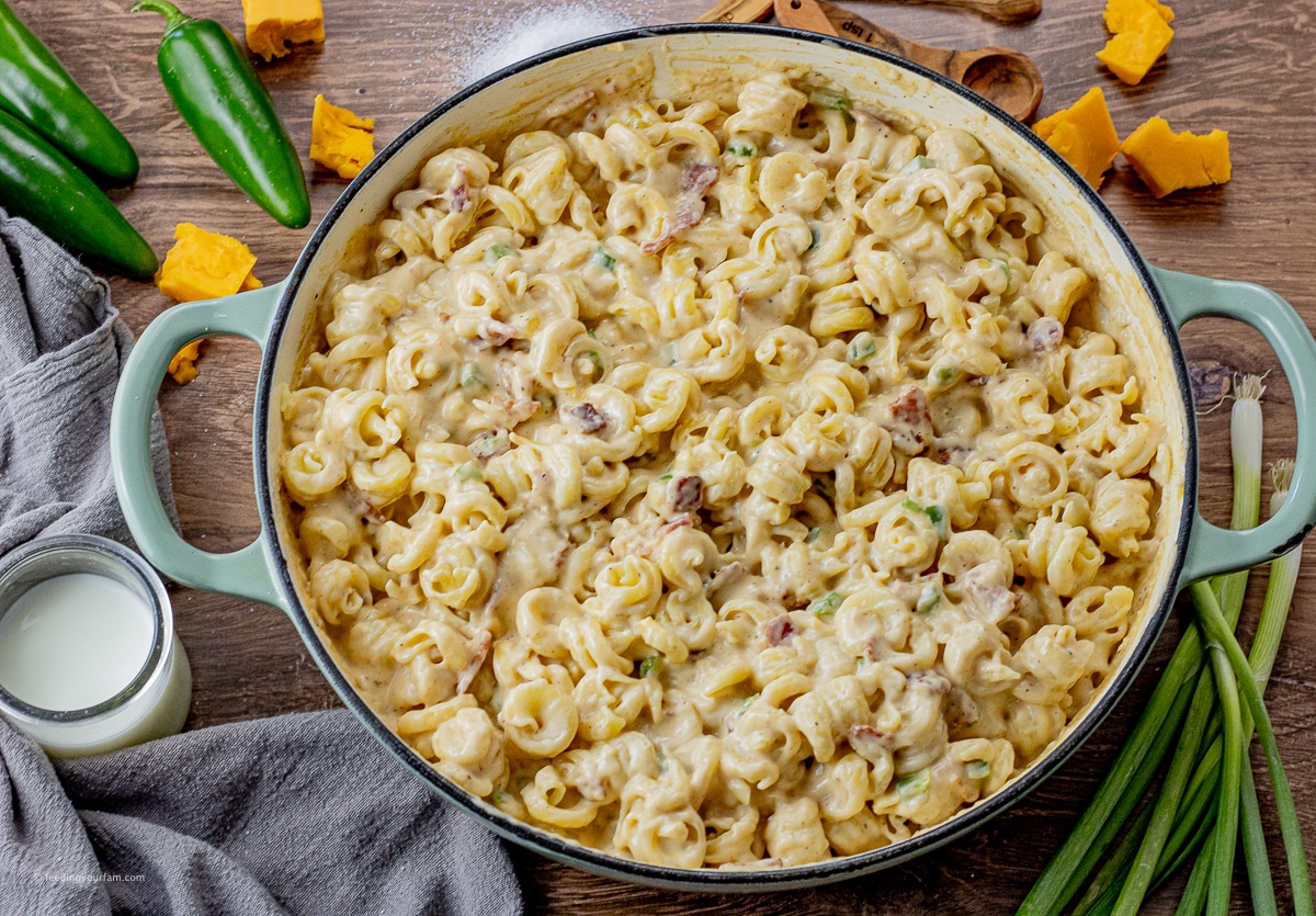 bacon, jalapeno cheese sauce on swirly pasta noodles